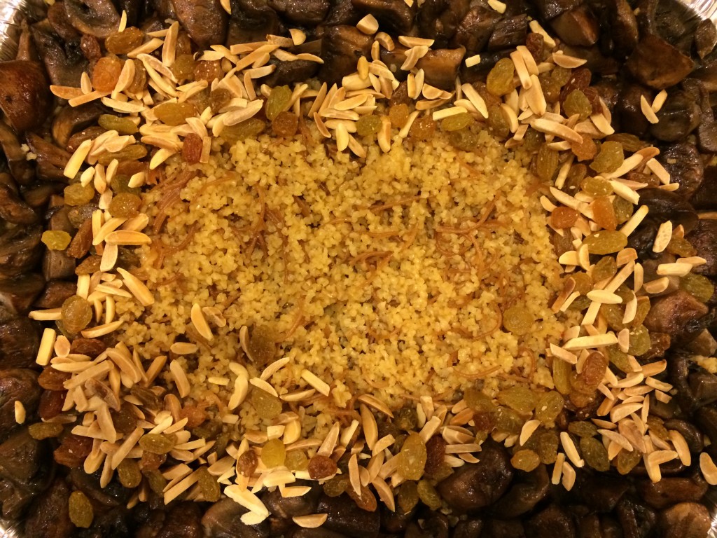 Bulgur, almonds, mushrooms, and raisins