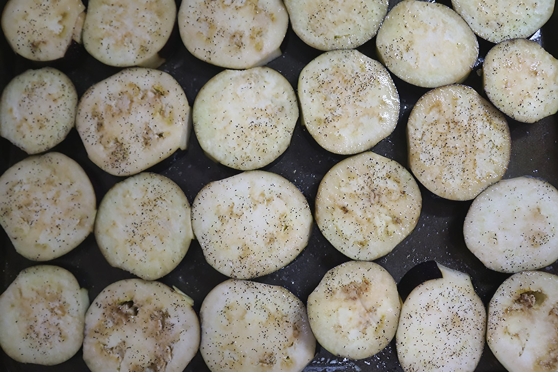 Eggplants sprinkled with pepper